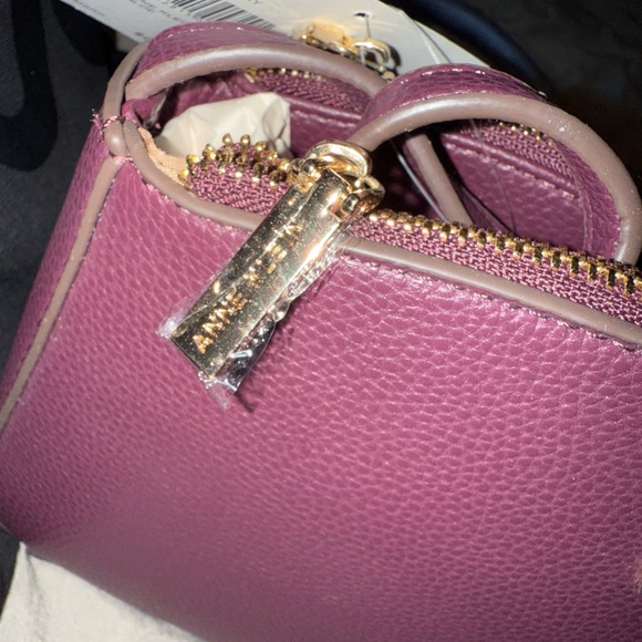 Anne Klein Structured Burgundy Crossbody Bag with Gold Hardware - Picture 7 of 8